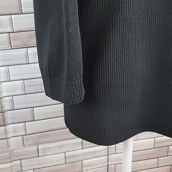 AGB sweater Size L - Picture 4 of 10